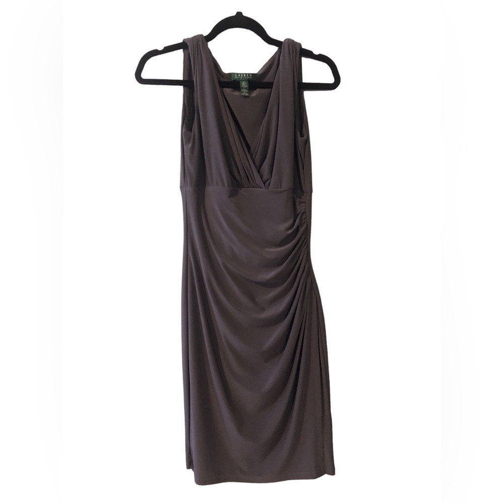 Ralph Lauren Size 6 sleeveless dress with gathered body.